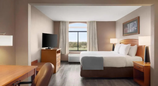 Номер Standard Wingate by Wyndham Bentonville