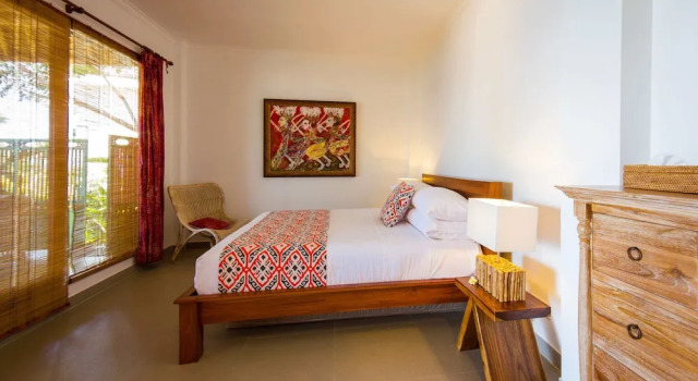 Aquamarine Beach Villas