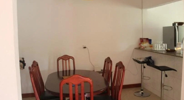Chez Augustine, Book Guesthouse Hotels in Mahe with Parking, Parking