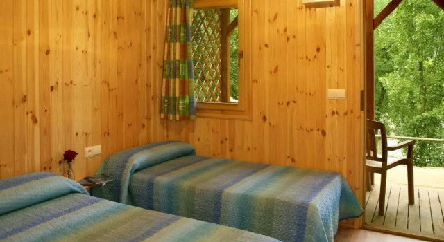 Bassegoda Park Campsite, Prenota Campeggio Hotel a Pirenei Catalani con piscina, Piscina