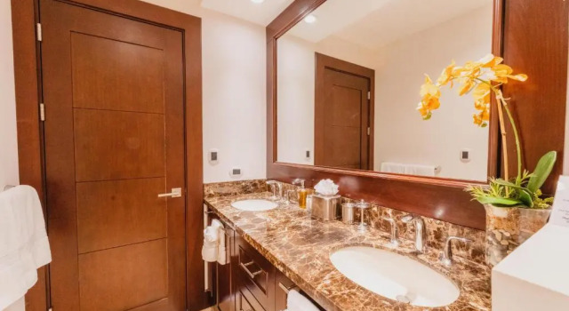 360 Splendor 104B, Rezerwuj Apartament Hotele w Guanacaste z parkingiem, Parking