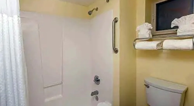 Номер Standard Monarch Valley Inn Marina at Monterey Bay