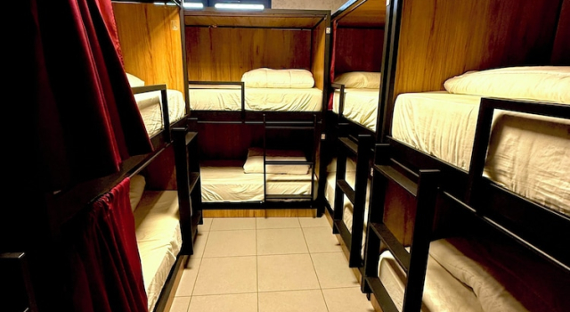 PALOMERAS Coliving & Coworking, Забронировать Хостел Мадрид Провинция Мадрид, рядом с Мигель Эрнандес