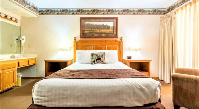 Lagonita Lodge, Забронировать Отель Биг-Бэр-Лейк San Bernardino Mountains, рядом с Big Bear Queen Lake Tours