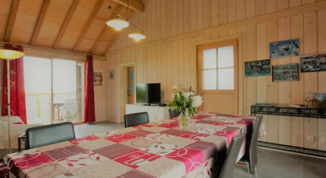 Gîte Laubressel, 3 pièces, 4 personnes - FR-1-543-133, Réserver Hôtel Laubressel 