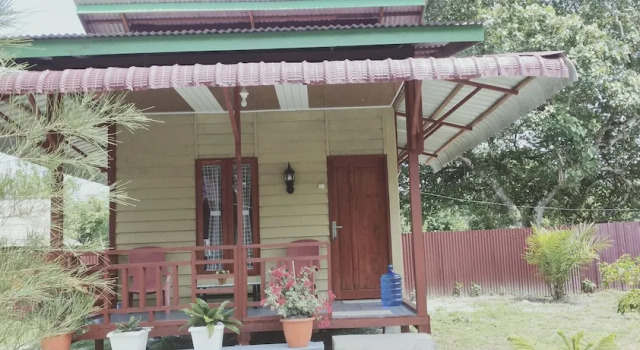 Бунгало Classic Pondok Oma Surf Simeulue