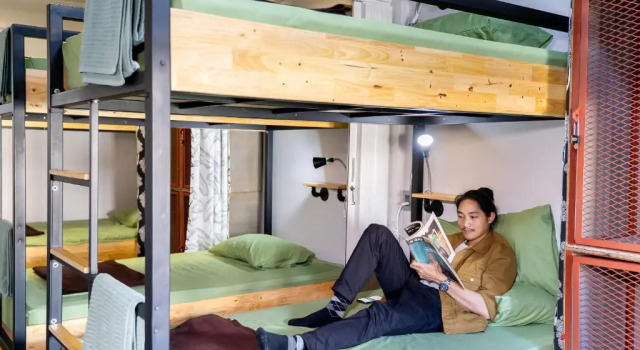 Кровать в общем номере (мужской номер) Hybrit Hostel & Cafe