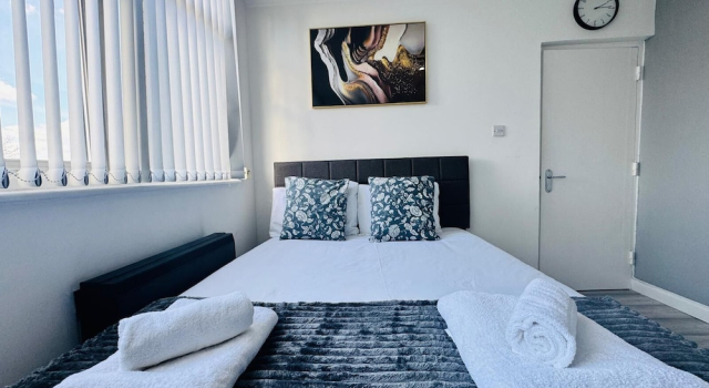 Home Studio  Free Parking Prime Location, Забронировать Отель Отели Бакингемшир с парковкой, Парковка