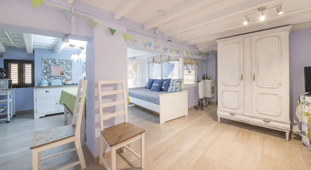 Apartamento Doll´s House TVL 95, Забронировать Апартаменты/квартира Таррагона Tarragonès, рядом с Provincial Traffic Headquarters