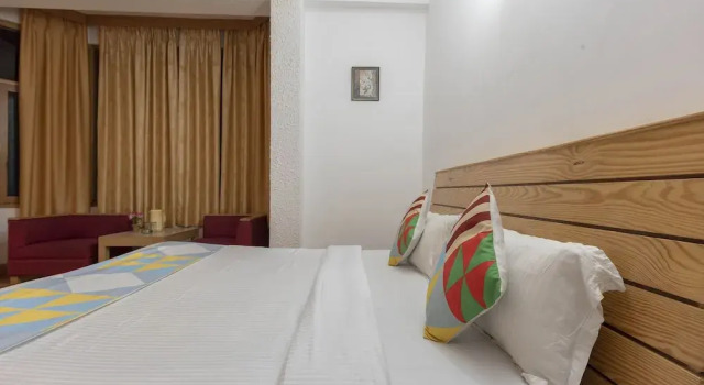 OYO Home 18284 Premium Stay, Забронировать Отель Отели Манали с парковкой, Парковка