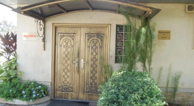 Kriscane Suites, Book Hotel Hotels in AbujaMun with Parking, Parking