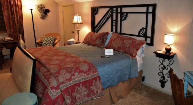 Апартаменты Deluxe The Hiding Place B&B