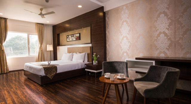 Люкс Hotel Aadrika