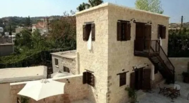 Апартаменты Leonidas Village Houses