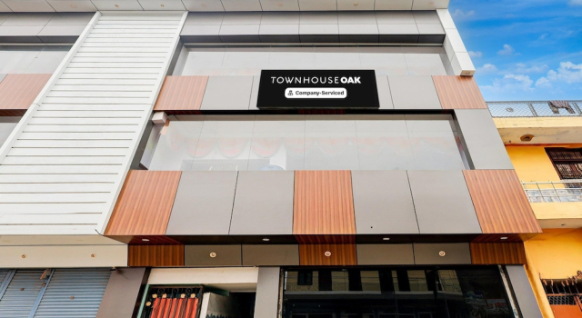 Super Townhouse Oak Kanpur