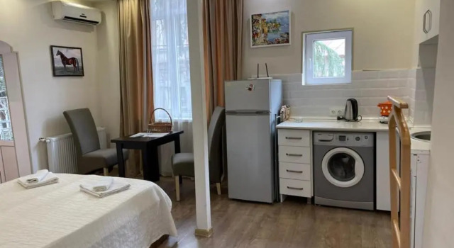 Georgian Guest House on Asatiani