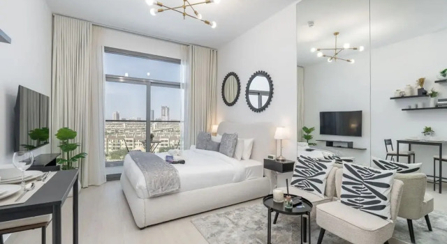 Charismatic Studio in Laya Heights Perfect for 2
