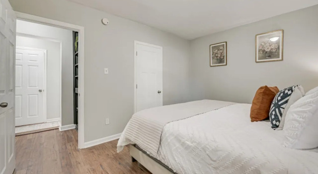 Pet-friendly Georgia Home w/ Patio, Near Golfing!, Rezerwuj Hotel Columbus Georgia