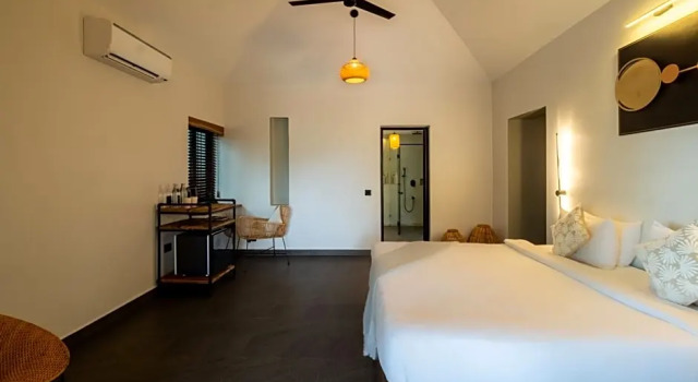 Villa C'Roque Beach Resort