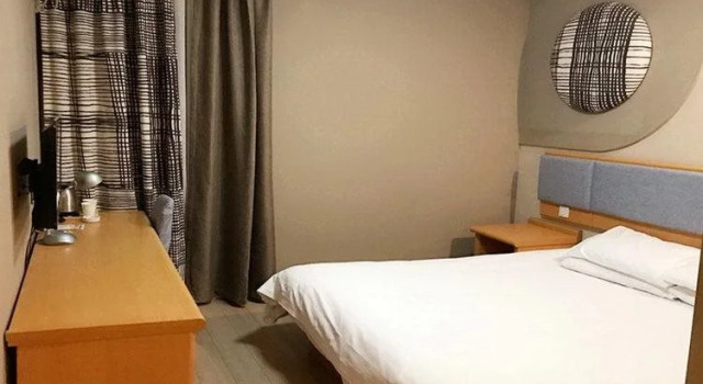 Home Inn Taicang Shanghai East Road