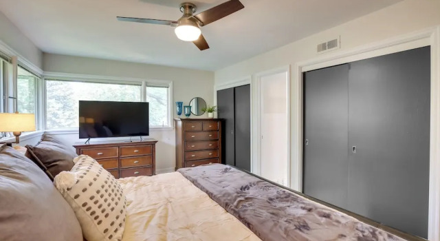 Rapid City Home Near Parks & Hiking!, Забронировать Отель Рапид-Сити Black Hills National Forest, рядом с Аллея искусств