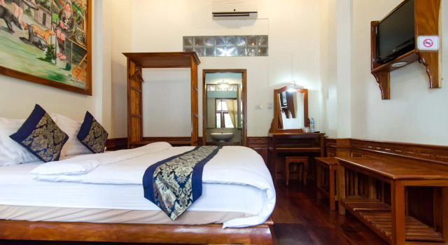 Villa Chitdara 2 Mekong Riverside, Забронировать Вилла Отели Луангпхабанг с завтраком, рядом с Haw Pha Bang, Завтраки