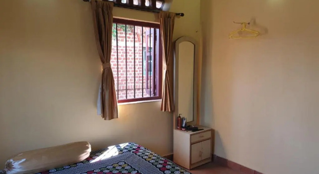 Shantiniketan Bungalow, Buchen Sie Hotel SPA-Hotels in Bolpur, SPA