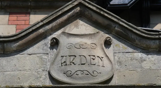 Arden House - Mackintosh Apartment
