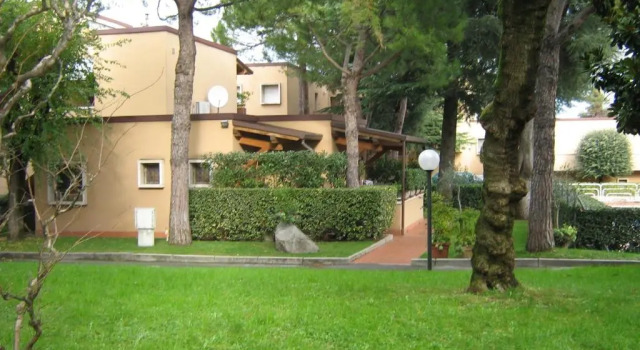 Апартаменты c 1 комнатой с балконом и с видом на озеро Residence La Madonnina