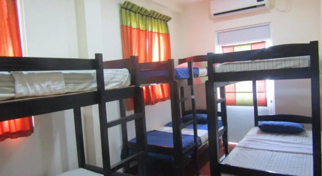 Кровать в общем номере (женский номер) Kandy Backpackers Hostel