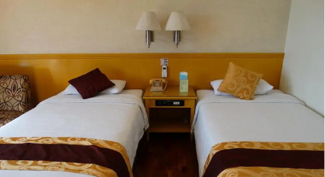 Двухместный номер Standard с видом на город Aloha Hotel