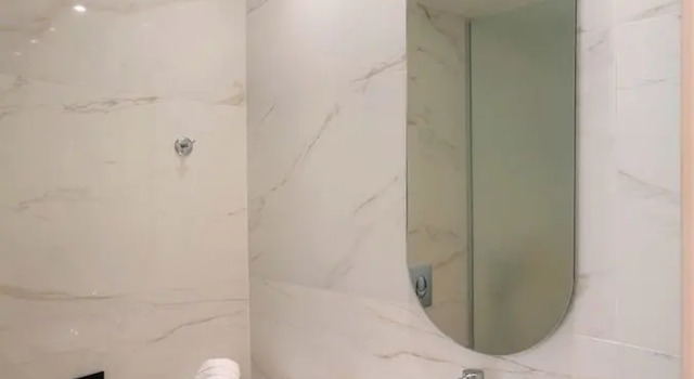 Полулюкс с балконом The City Hotel & Suites