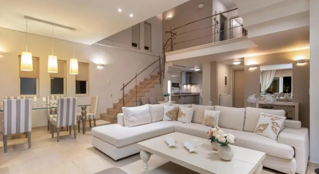 Вилла Hersonissos Beach Villa - Your Seafront Retreat by etouri