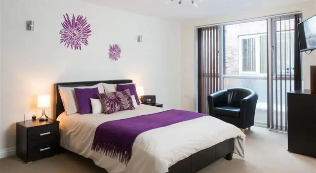 City Apartments - The Light Well, Varaa Huoneisto Asunnot kohteessa Merseyside, Huoneisto