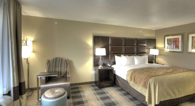 Comfort Inn & Suites Fort Worth West I-30 NAS JRB, Rezervasyon Otel Dalworthington Gardens Teksas
