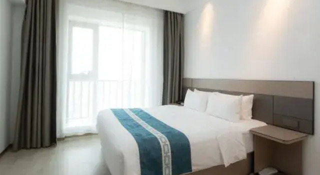 Люкс Superior Guanggu International Apartment