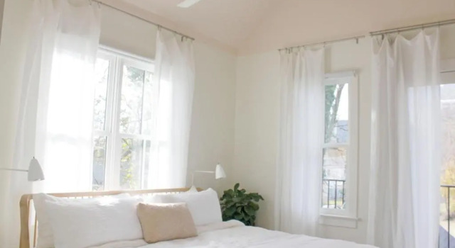 Люкс с балконом Guest House Raleigh- Adults Only