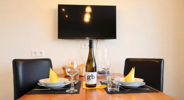 Апартаменты Wohnen Sie im Herzen Westerlands, in einer komplett neu renovierten 1-Zimmer Wohnung