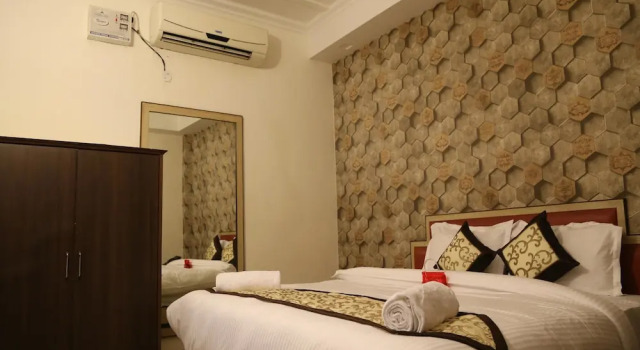 OYO Rooms Opposite K Area Zirakpur 1, Rezerwuj Hotel Panchkula Delhi