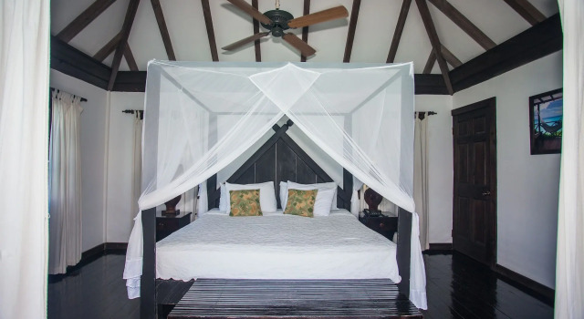 COCOS Hotel - Adults Only - Caters to Couples - All Inclusive, Buchen Sie Hotel Ffryes Antigua und Barbuda