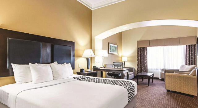Двухместный номер Standard La Quinta by Wyndham Houston New Caney