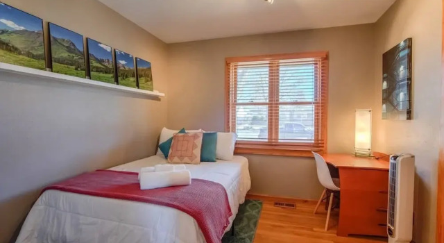 Home Sweet Home 3 Beds Central Springs Locale!