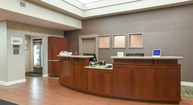 Marriott Cincinnati North, Забронировать Отель Уэст-Честер штат Огайо