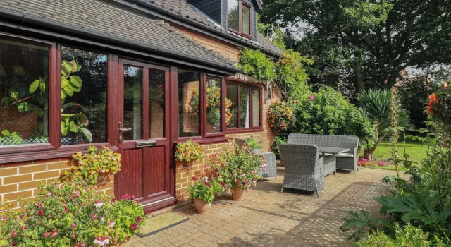 Коттедж Walnut Tree Cottage