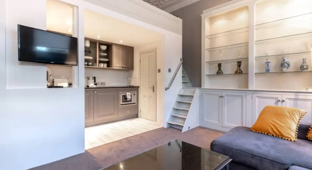 Luxury Private Studio Spacious Stylish Mezzanine, Забронировать Отель Отели Исторического графства Суссекса 3 звезды, 3*