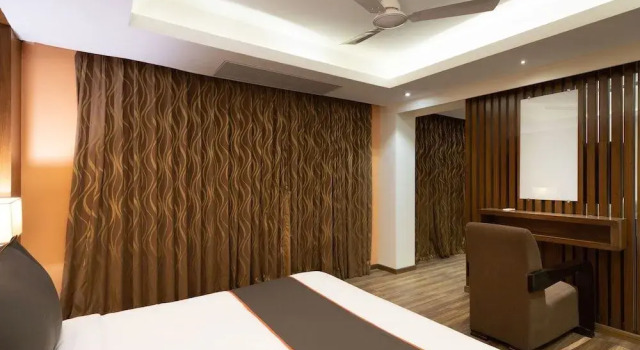 Avalon Hotel by OYO Rooms, Rezervovat Hotel Hotely v Gujarat s parkováním, Parkování
