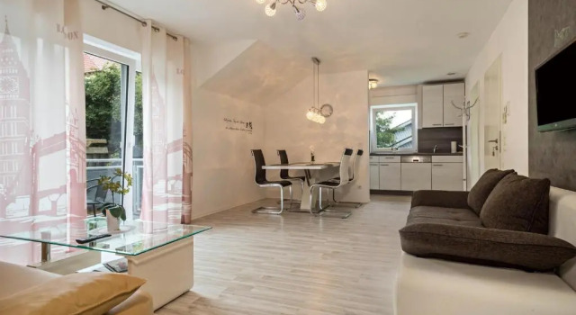 Familien-apartment 2, Reserva ahora Apartamento Hoteles en Baden-Wurtemberg con aparcamiento, Aparcamiento