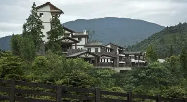 DreamTravel Apartment (Emeishan Qiliping Branch), Rezerwuj Apartament Apartamenty w Qiliping, Apartament