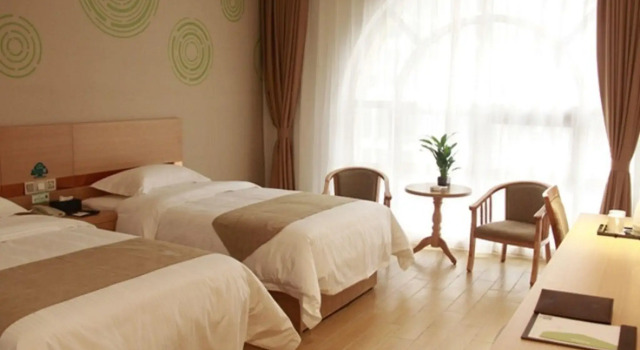 GreenTree Inn Luoyang Train Station Zhuangyuanhong Road Hotel, Rezervovat Hotel Luo-jang Henan