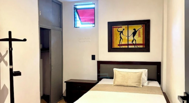 Номер Economy Hotel Plaza Mayor 44 - Medellín